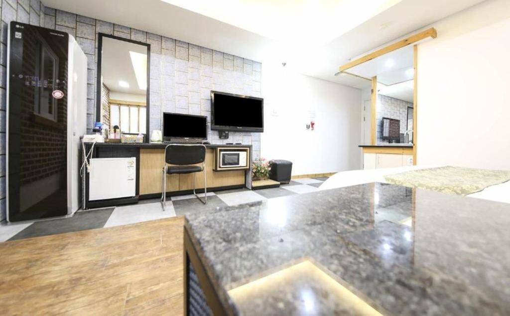 Cheonan Business Hotel Exterior foto